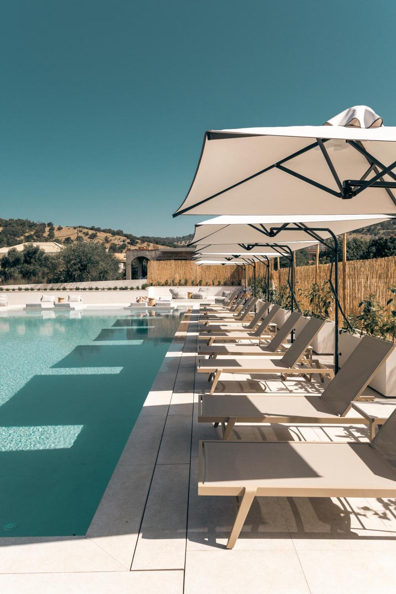 Sivota Hotel エクステリア 写真