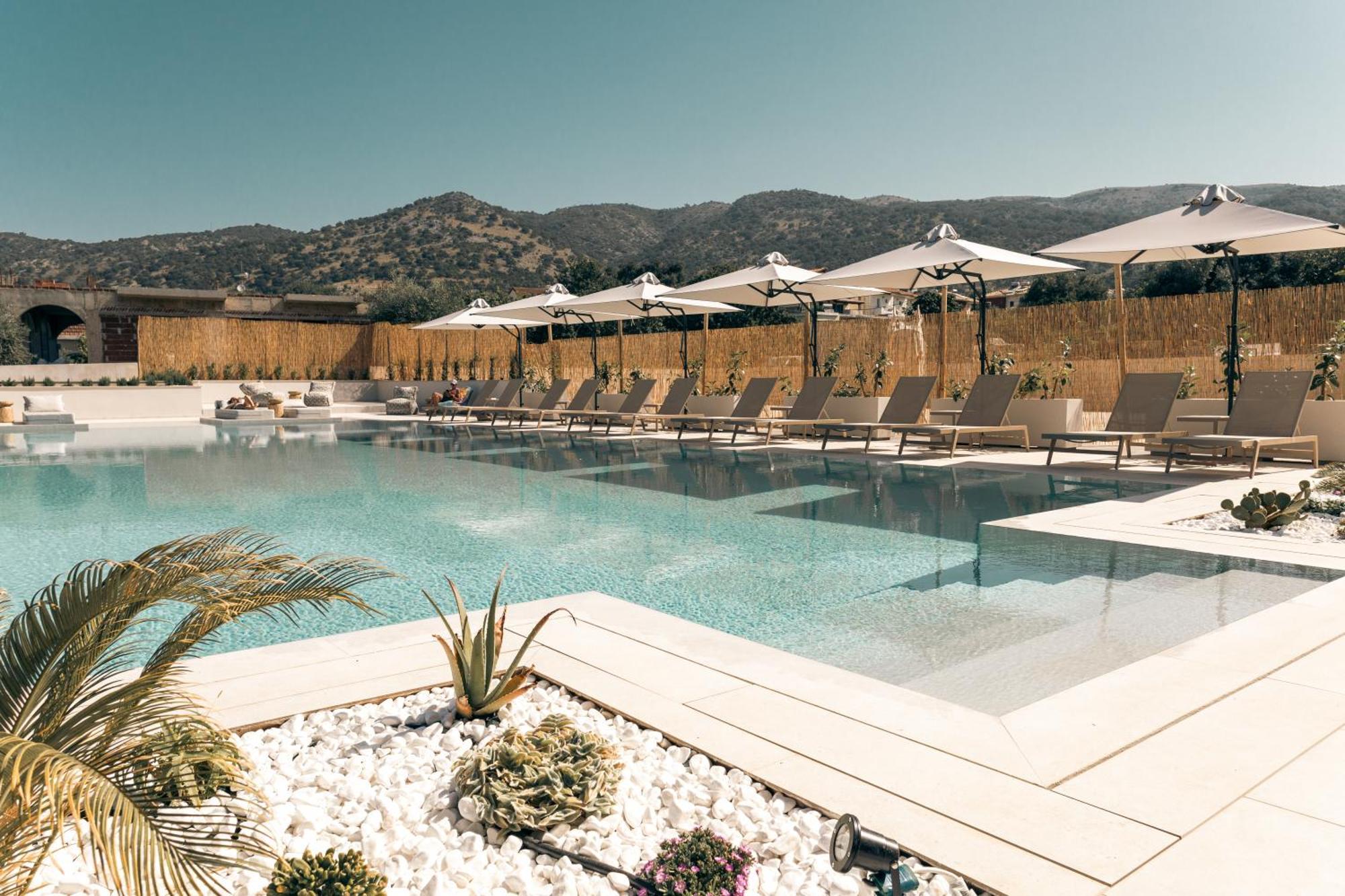 Sivota Hotel エクステリア 写真