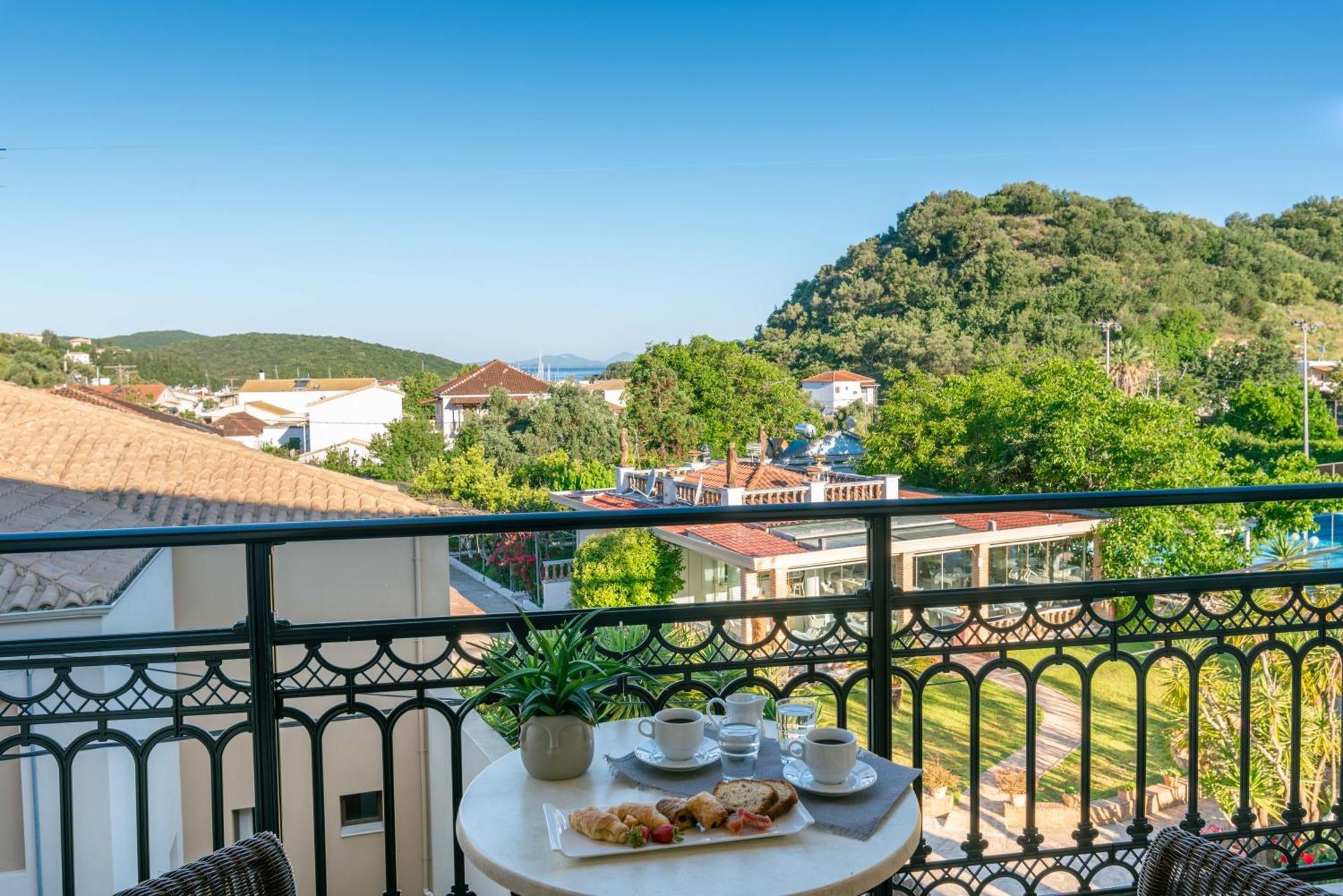 Sivota Hotel エクステリア 写真